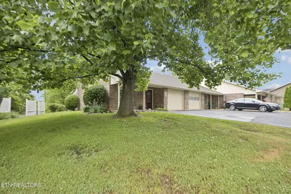 1134 Fielding Drive, Maryville, TN 37804