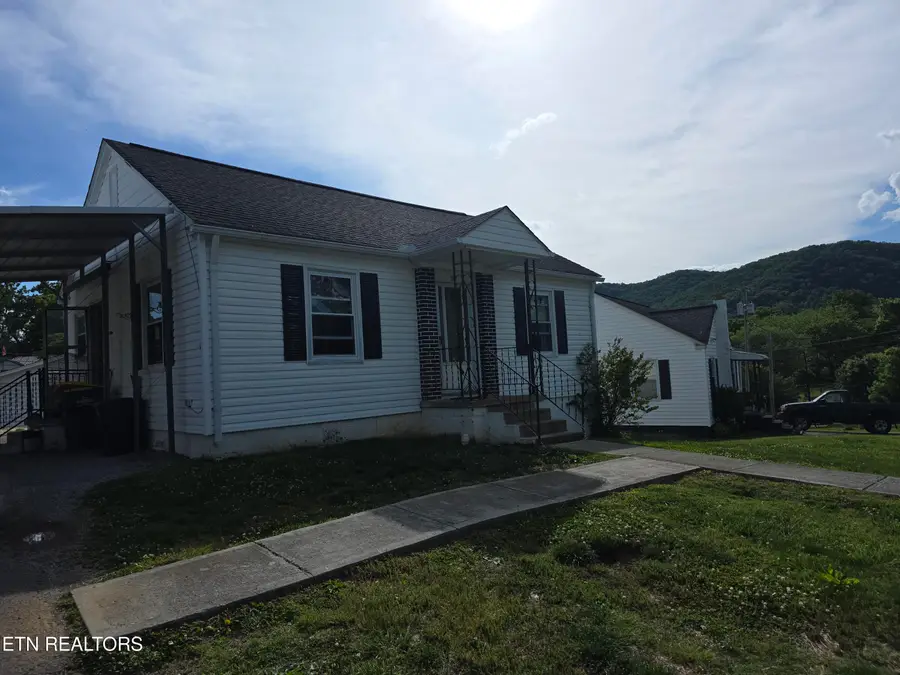 404 E 4th St, Lafollette, TN 37766 - #2