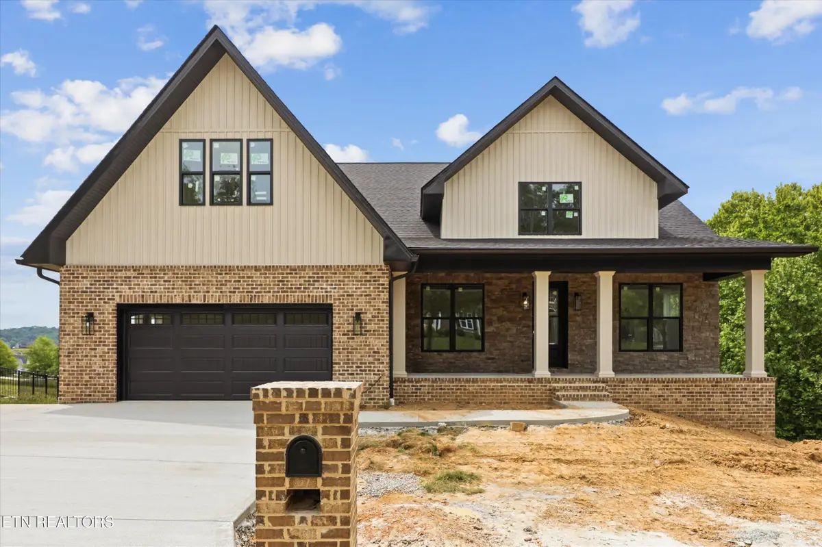 105 Mistletoeberry Rd, Oak Ridge, TN 37830 - #1