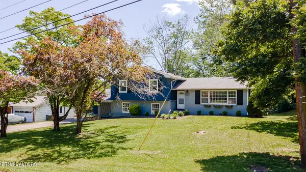 4432 Royalview Rd, Knoxville, TN 37921