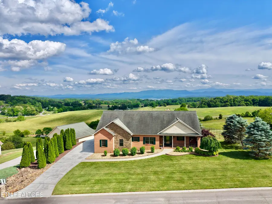 127 Golf View Blvd, Dandridge, TN 37725 - #3