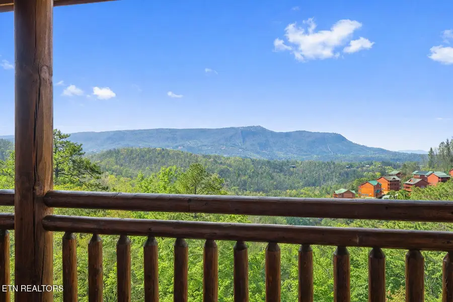 3710 Tilda Hilltop Way, Sevierville, TN 37862 - #2