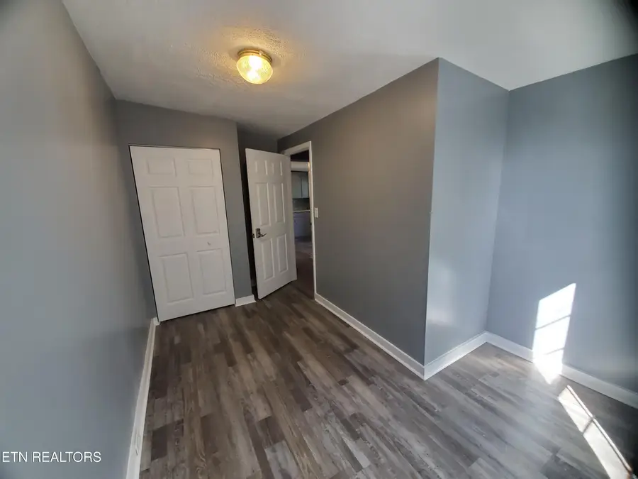 2705 Cecil Ave, Knoxville, TN 37917 - #3