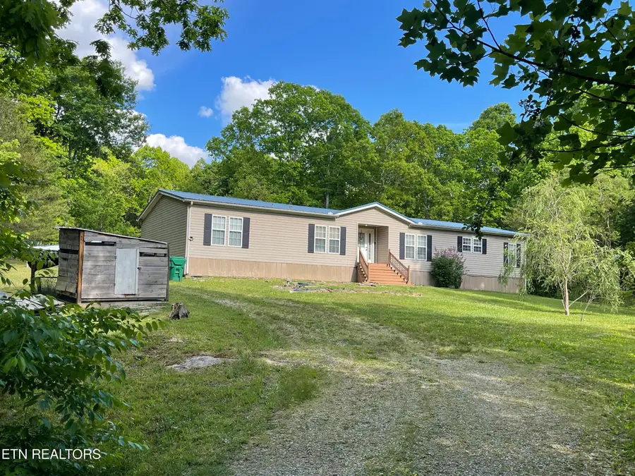 133 Thompson Rd, Crossville, TN 38571 - #2