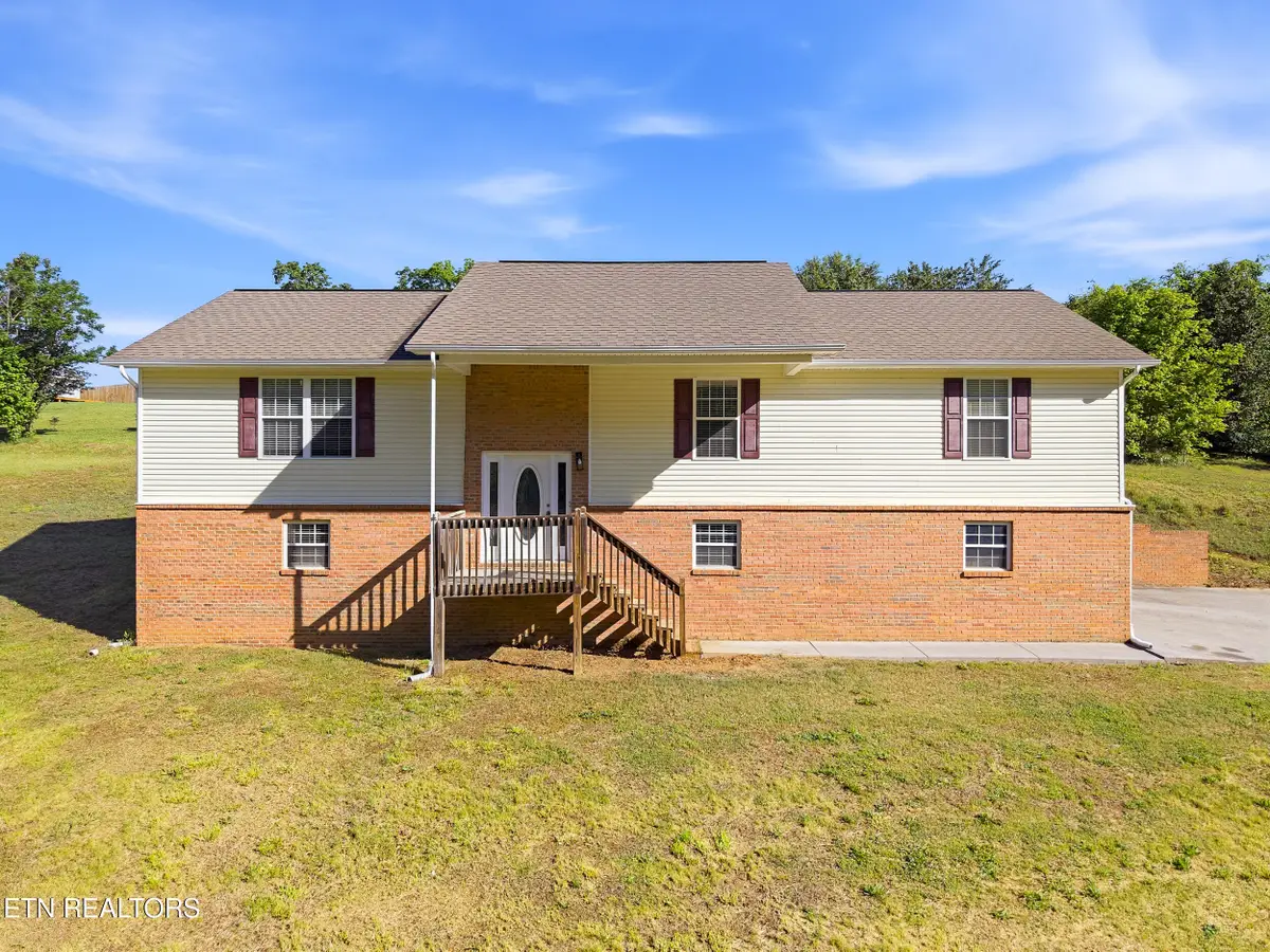 1690 River Bend Rd, Sevierville, TN 37876 - #1