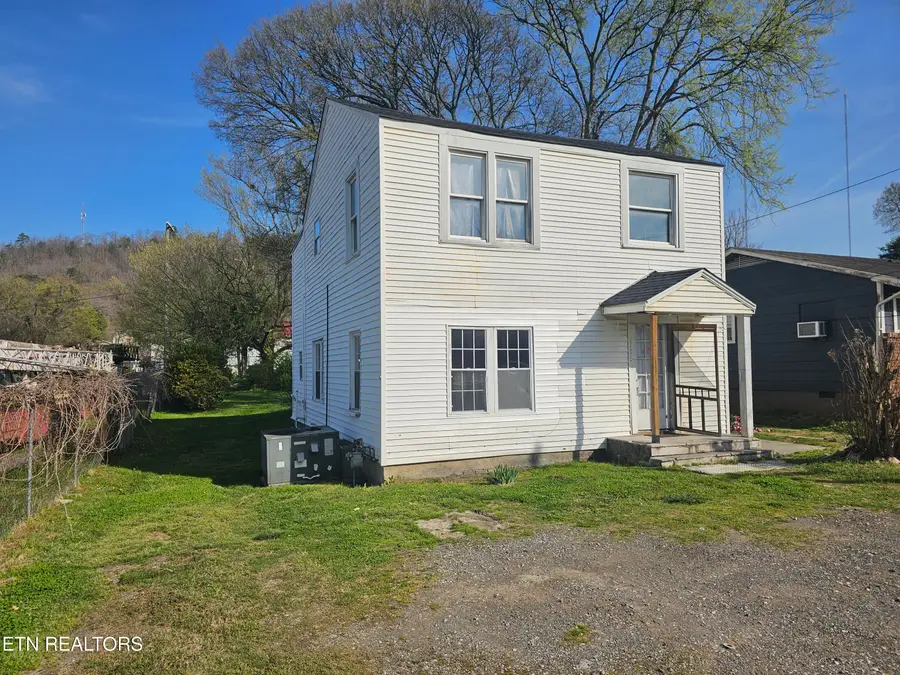 117 Atlantic Ave, Knoxville, TN 37917 - #2