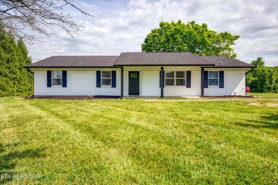 2802 Shiloh Circle, Strawberry Plains, TN 37871 - #2