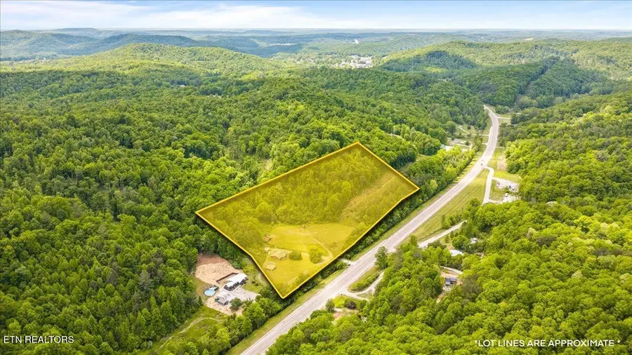4662 Baker Hwy, Huntsville, TN 37756 - #3