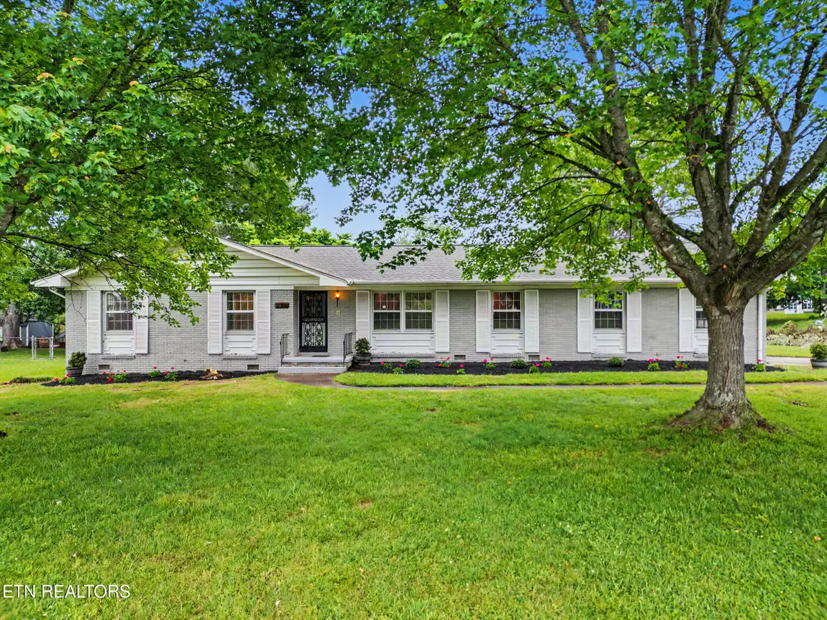 7624 Berkshire Blvd, Powell, TN 37849 - #1