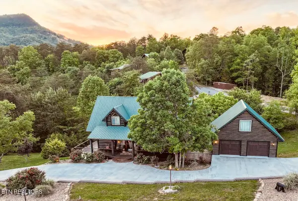 1347 Zachary Thomas Lane, Sevierville, TN 37876