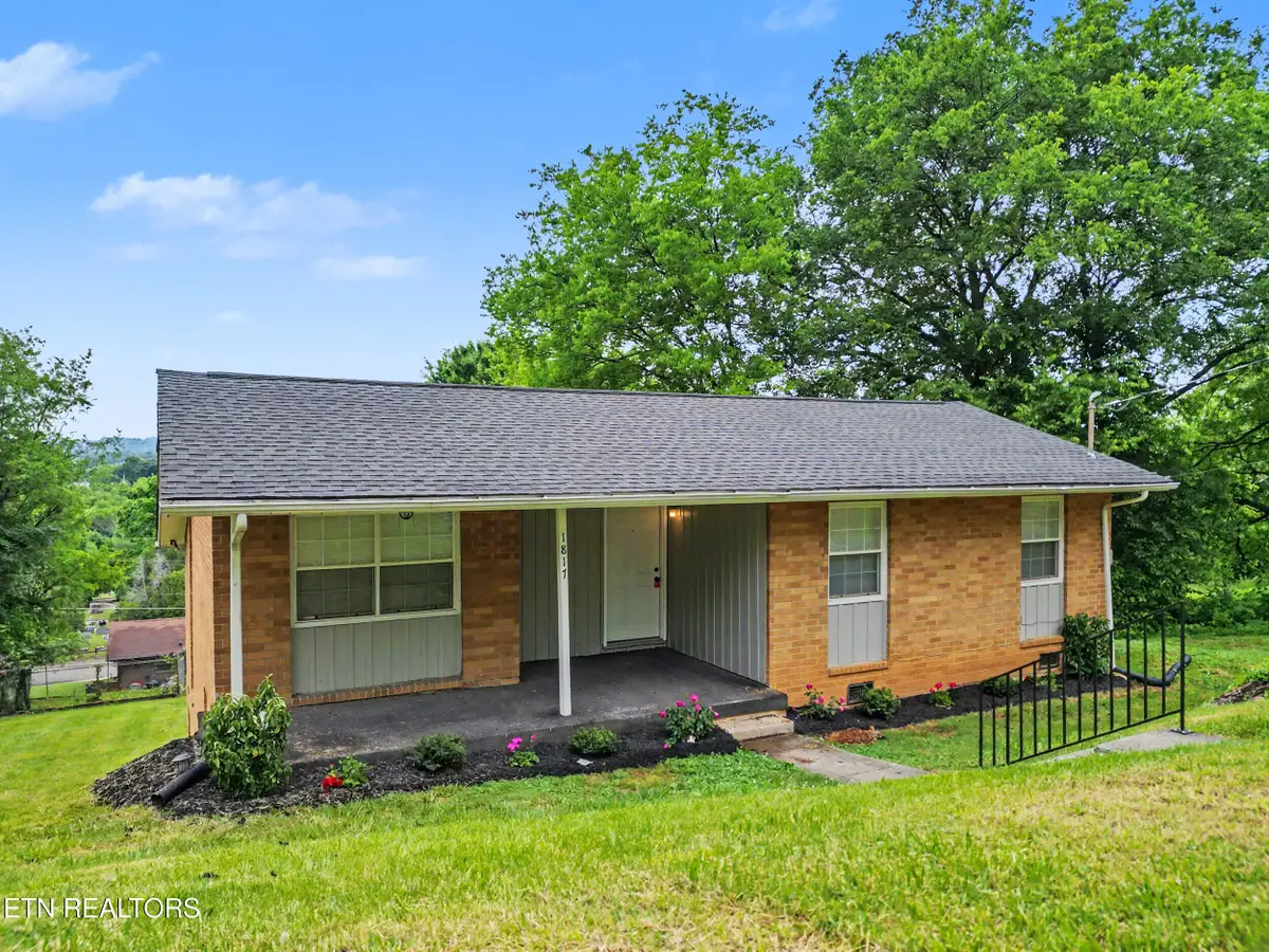 1817 Rosedale Ave, Knoxville, TN 37915 - #1