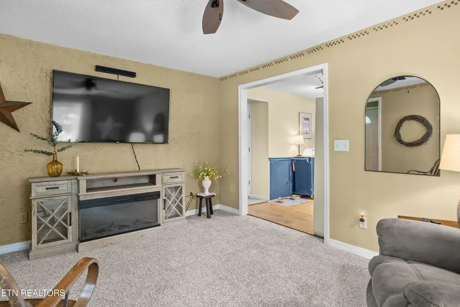 413 Sandy Springs Rd, Maryville, TN 37803 - #3