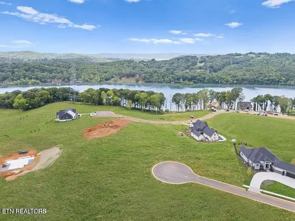 532 Ladybug Lane, Loudon, TN 37774