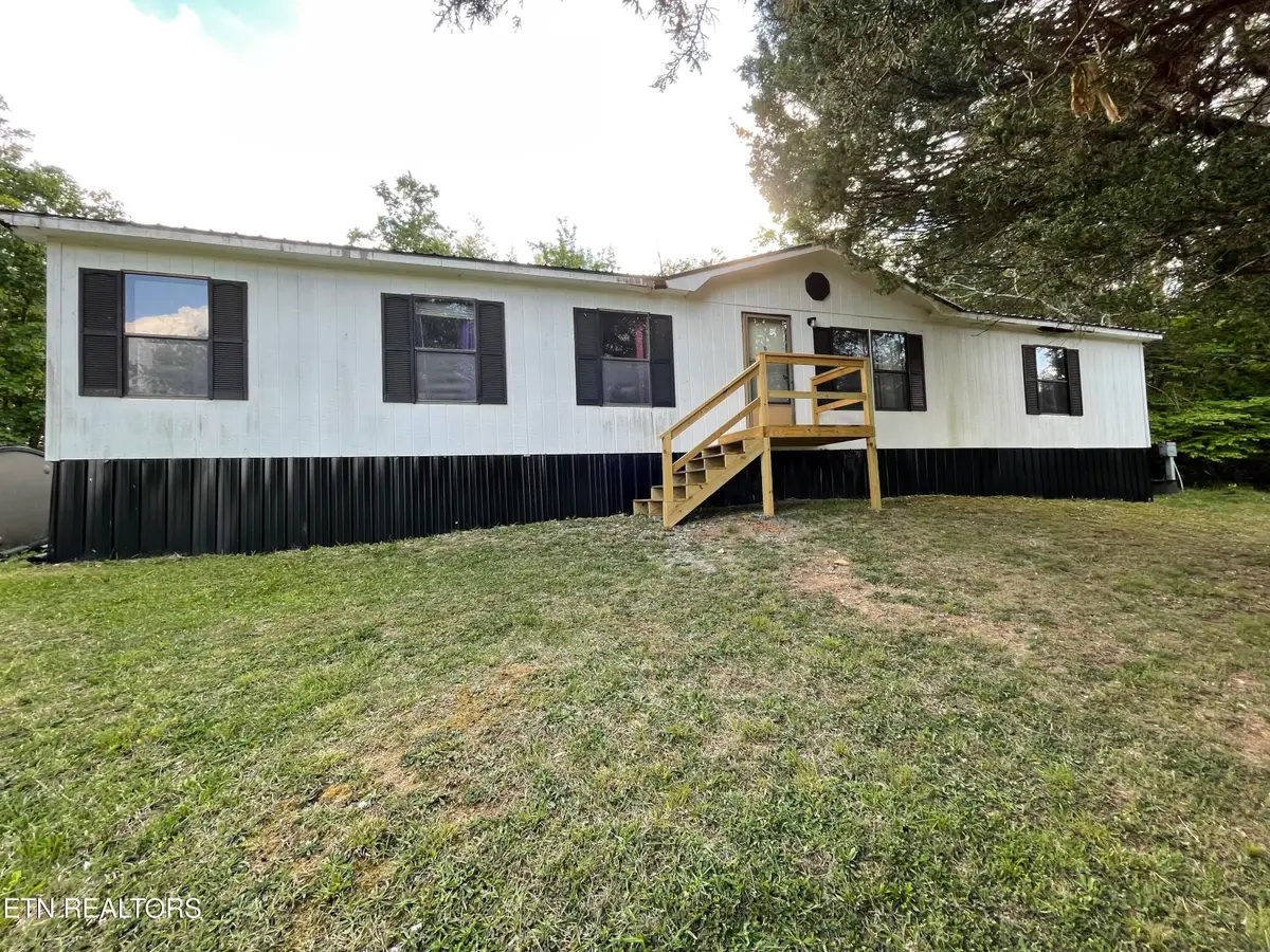 110 3rd St, Corryton, TN 37721 - #1