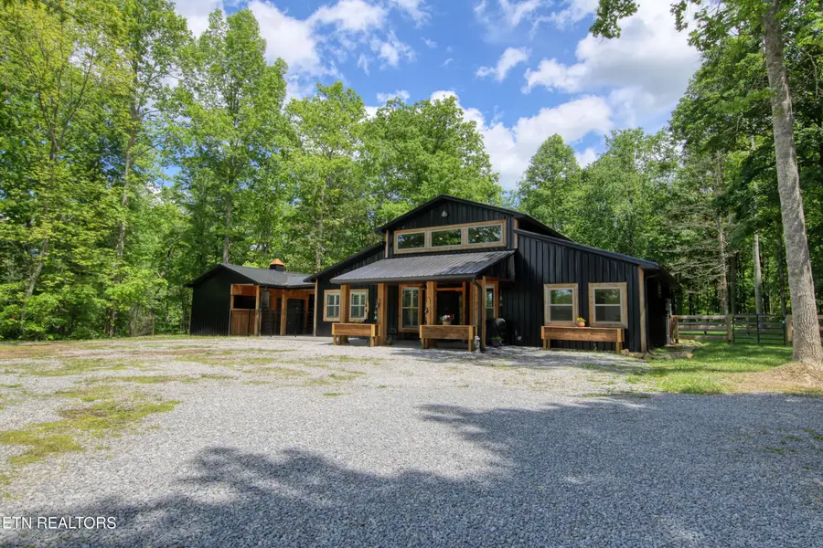279 Crouch Branch Lane, Allardt, TN 38504 - #3