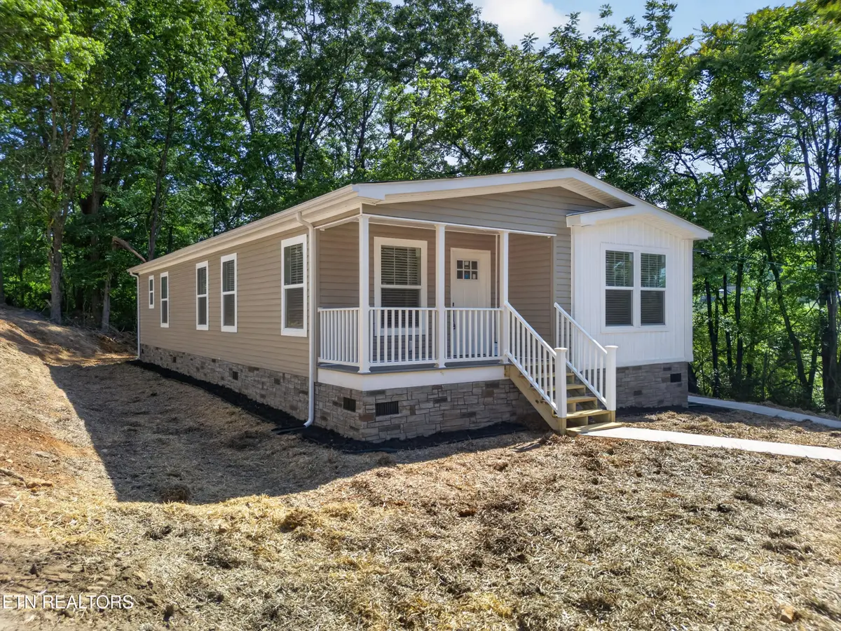 300 Branner St, Morristown, TN 37814 - #1