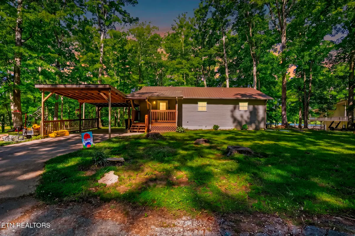 603 S Lake Drive, Oneida, TN 37841 - #1