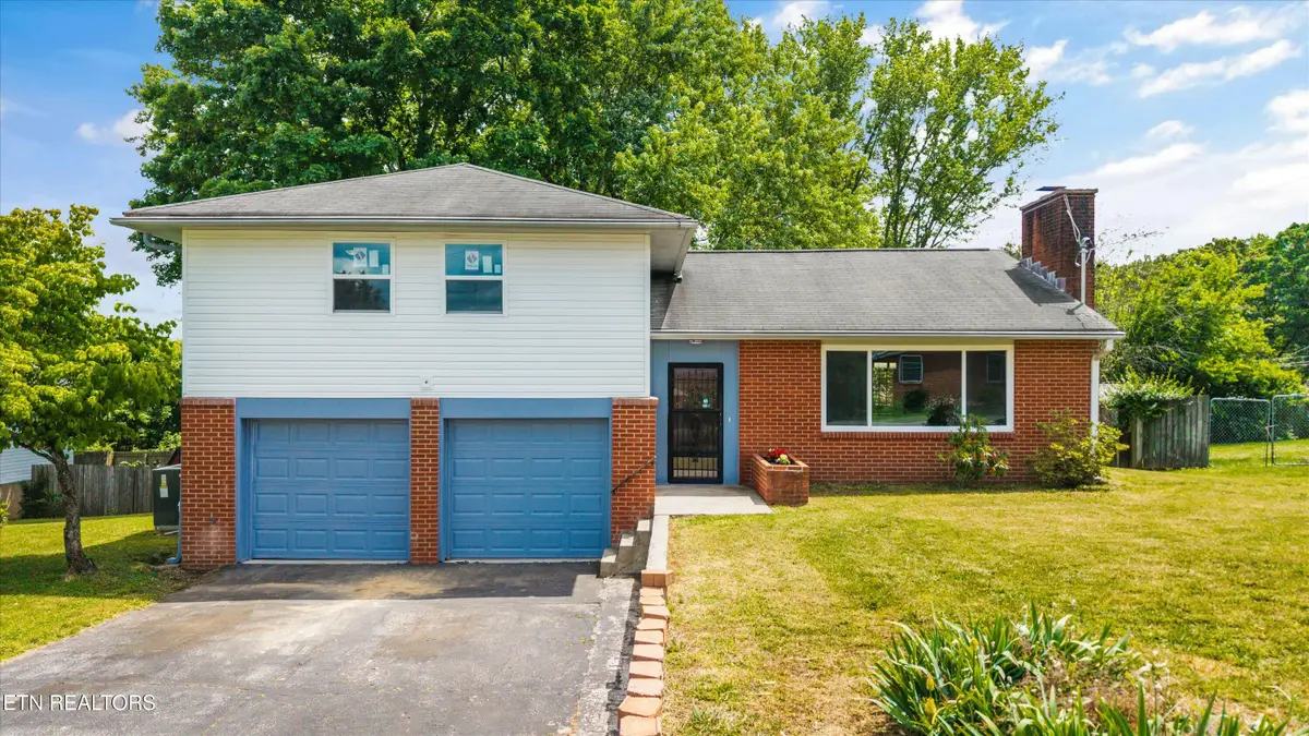121 Washburn Circle, Oak Ridge, TN 37830 - #1