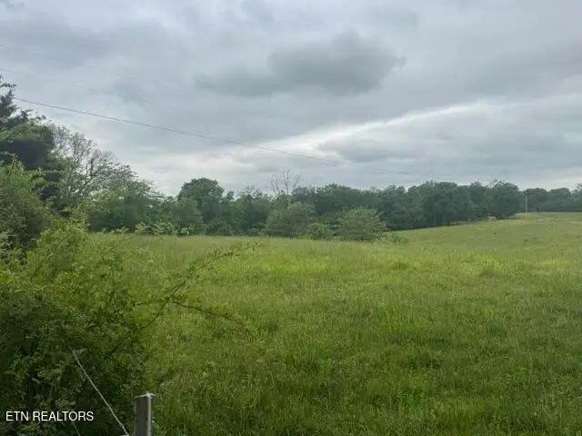 1717 Boyd Rinehart Rd, Clarksville, TN 37043 - #1