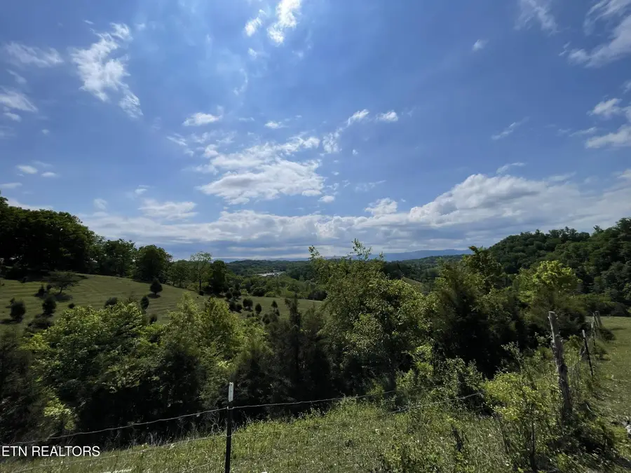 212 Bellebrook Rd, Bristol, TN 37620 - #2
