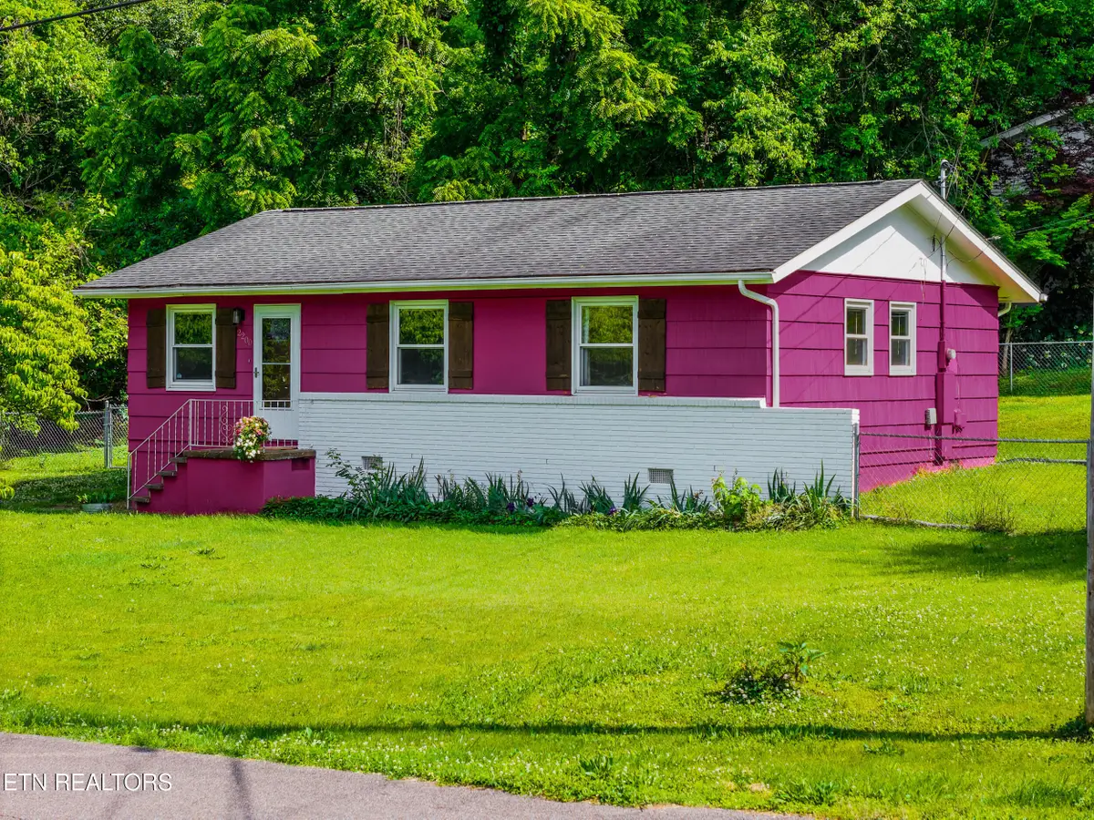 2200 Sylvania Ave, Knoxville, TN 37920 - #1