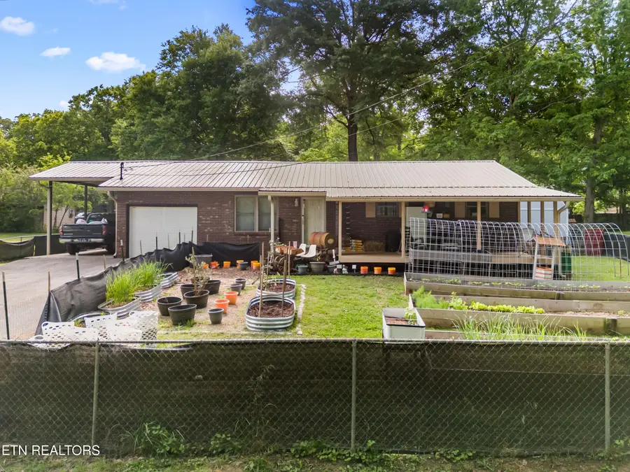 572 Wells Drive, Newport, TN 37821 - #2