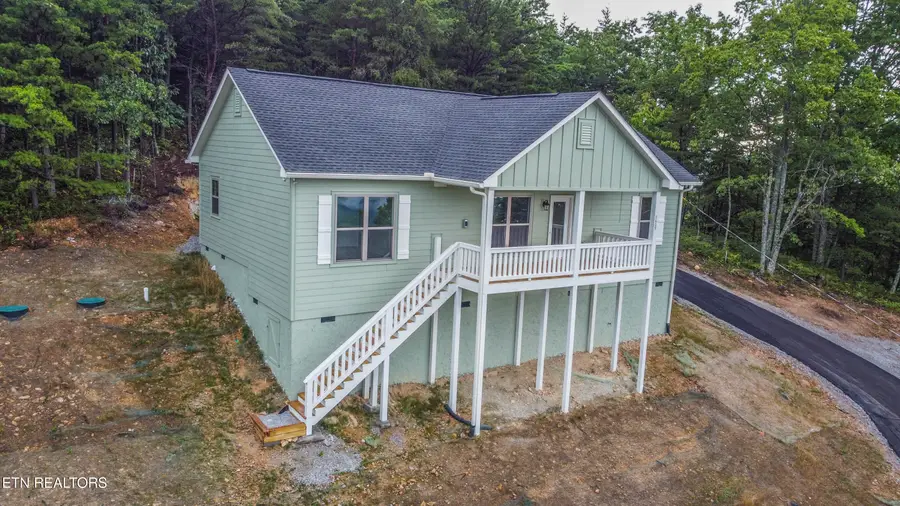 2609 Mountain Blvd, Sevierville, TN 37876 - #3