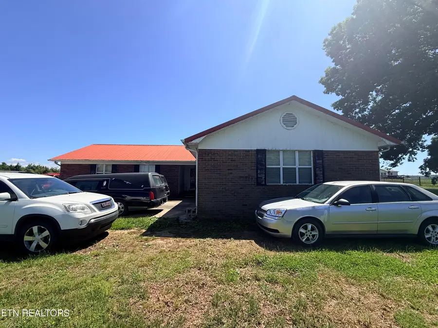 5752 Spencer Hale Rd, Morristown, TN 37813 - #2