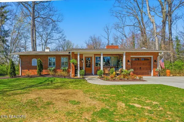 5105 Mountaincrest Drive, Knoxville, TN 37918