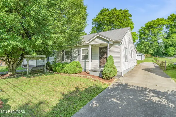 3017 Boright Drive, Knoxville, TN 37917