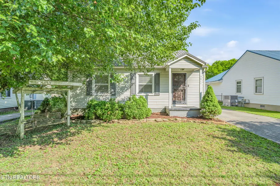 3017 Boright Drive, Knoxville, TN 37917 - #2