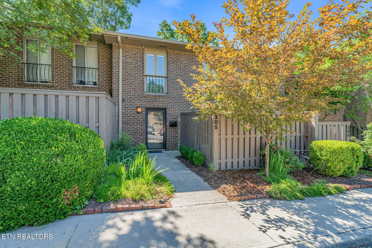 3636 Taliluna Ave #305, Knoxville, TN 37919 - #1