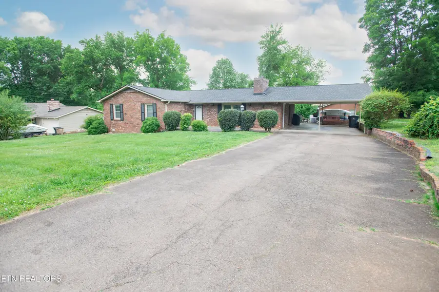 7352 NW Winchester Drive, Knoxville, TN 37919 - #2