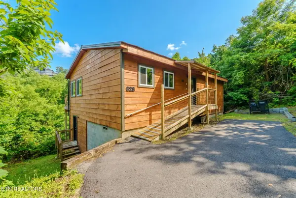 625/628 Pinecrest Drive, Gatlinburg, TN 37738