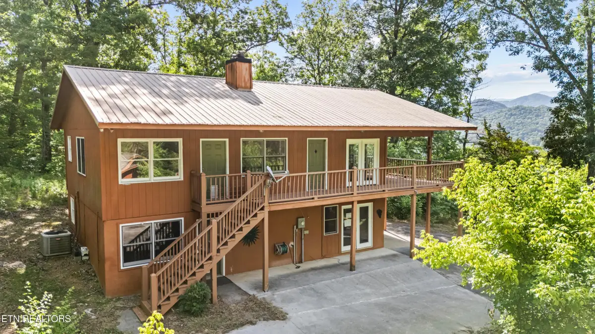126 Johnson Mountain Way, Townsend, TN 37882 - #1