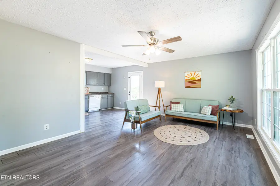 312 N 16th St, Lafollette, TN 37766 - #3