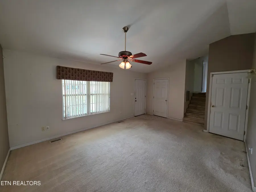 8912 Heathercrest Drive, Powell, TN 37849 - #3