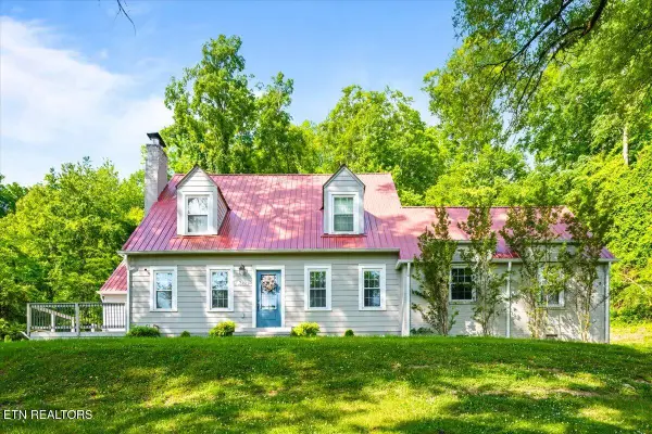 710 S Tennessee Ave, LaFollette, TN 37766