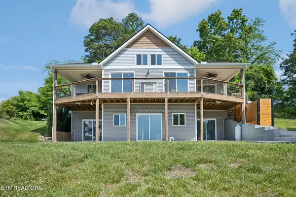 408 Ernie Roberts Rd, Rutledge, TN 37861
