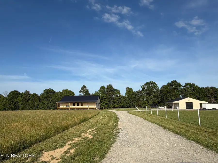 110 Don Conatser Rd, Allardt, TN 38504 - #2