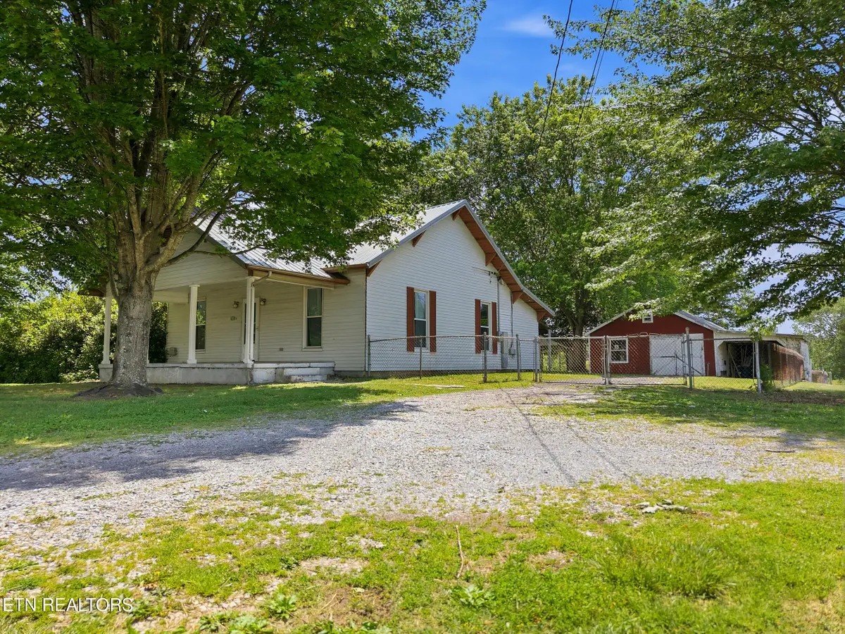 7805 Heiskell Rd, Powell, TN 37849 - #1