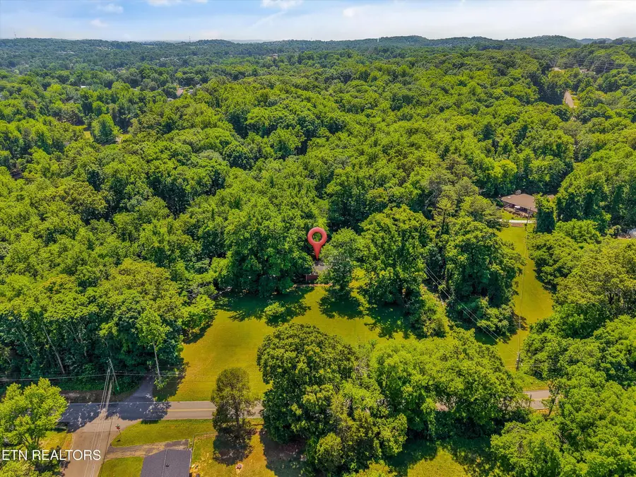 4725 Sullivan Rd, Knoxville, TN 37921 - #2