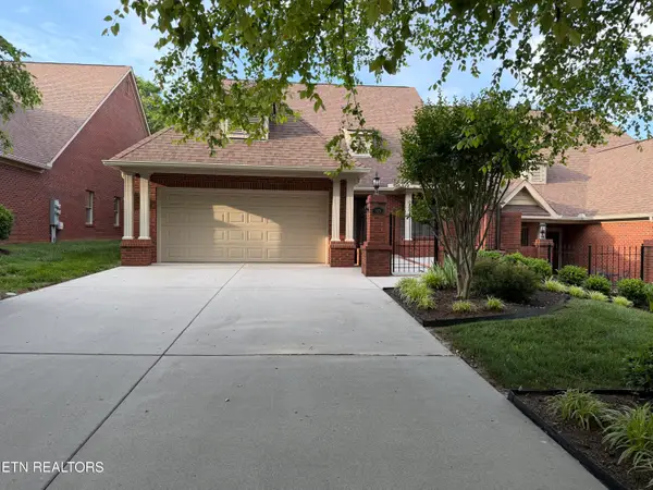 1476 Cottage Glen Lane, Maryville, TN 37801