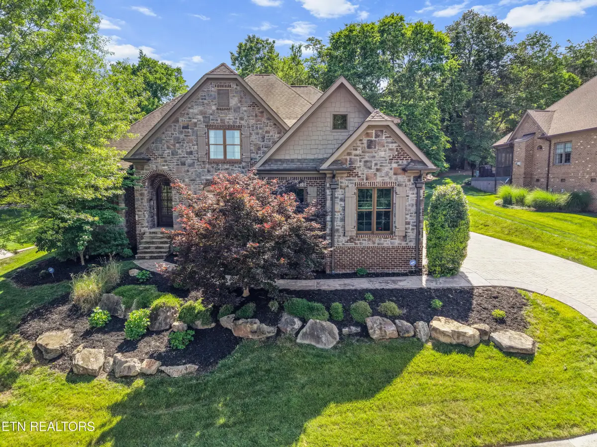 2215 Covered Bridge Blvd, Knoxville, TN 37932 - #1