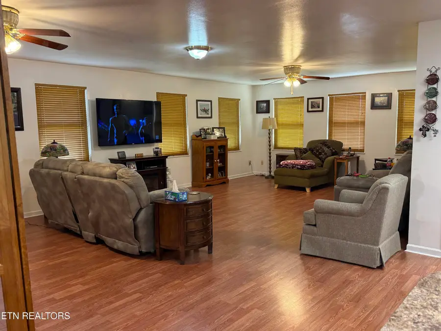 306 Dalton Rd, Harrogate, TN 37752 - #3