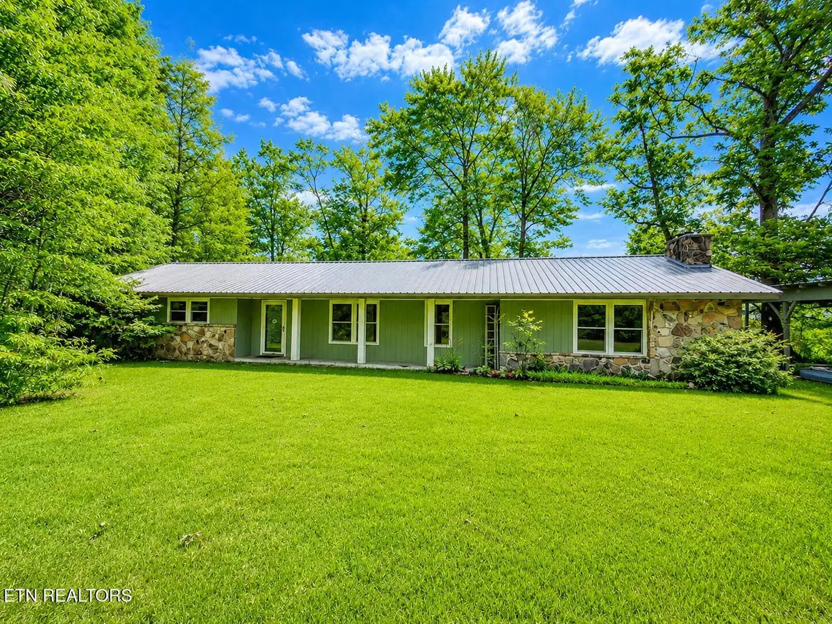 505 Crest Rd, Gatlinburg, TN 37738 - #1