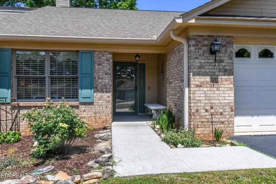 924 Jamestown Way, Maryville, TN 37803 - #2