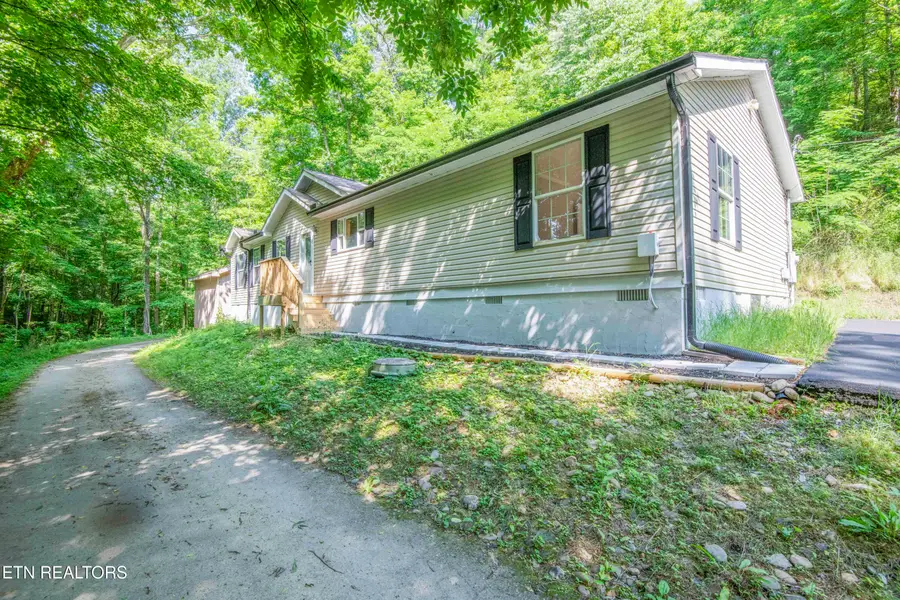 545 E Brushy Valley Drive, Powell, TN 37849 - #2