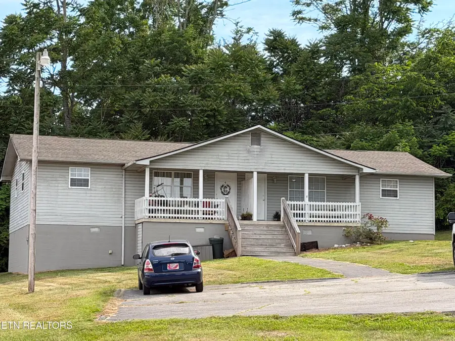 444 Indian River Boat Dock Rd, Jacksboro, TN 37757 - #2