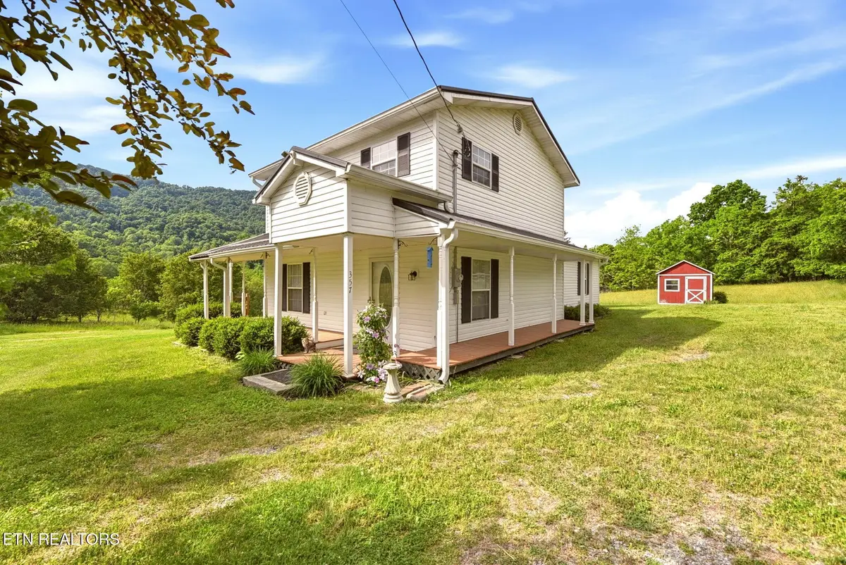 357 Neal Rd, Tazewell, TN 37879 - #1